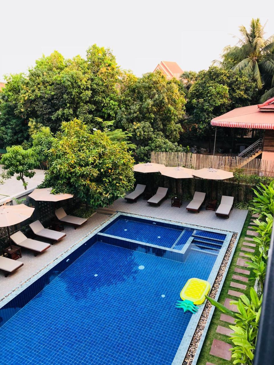 Phimean Home Suite Siem Reap Exteriör bild